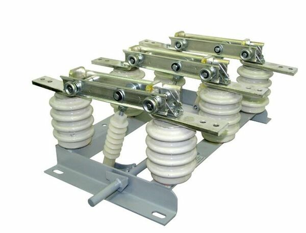 EKF Stingray Разъединитель РВ-10/630 УХЛ3 с приводом ПР-10 (rv-10-630) превью в интернет-магазине электрики Форум Электро в Москве