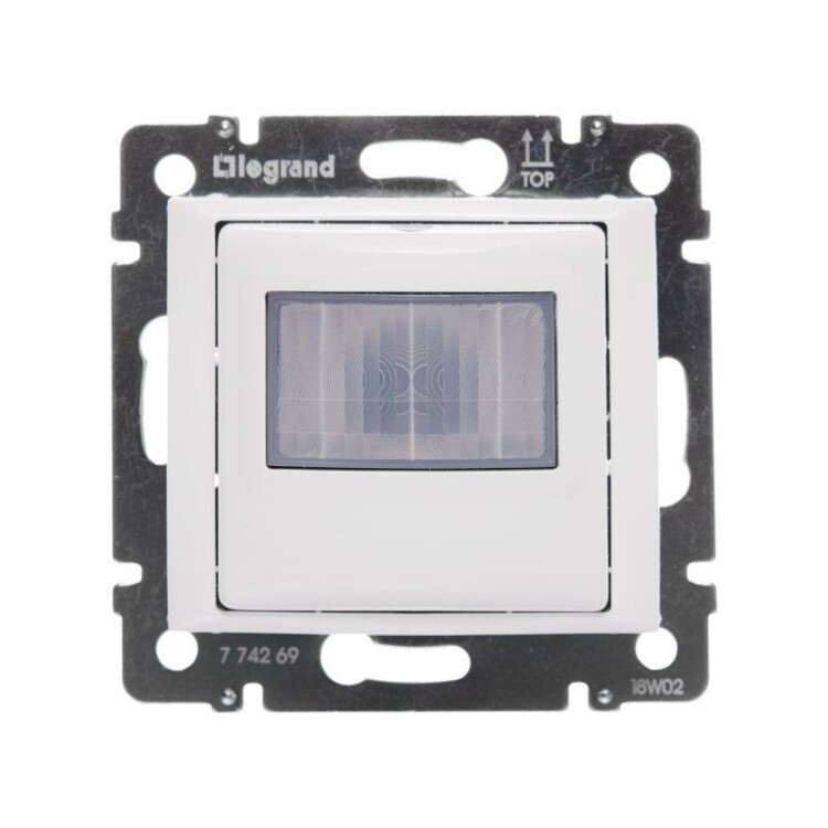 Фотография Legrand Valena Бел Датчик движения ИК трехпроводный с N, 1000Вт (774269) в интернет-магазине Форум Электро в Москве Картинка Legrand Valena Бел Датчик движения ИК трехпроводный с N, 1000Вт (774269) в интернет-магазине Форум Электро в Москве