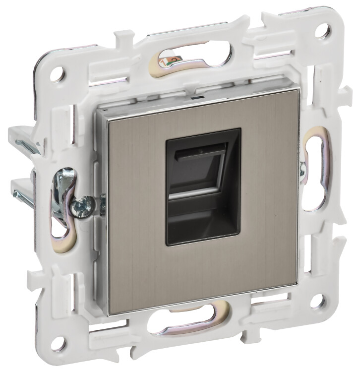 Картинка IEK SKANDY Никель Розетка компьютерная RJ45 кат.6 SK-K02N (SK-K10-2-K50) в интернет-магазине Форум Электро в Москве