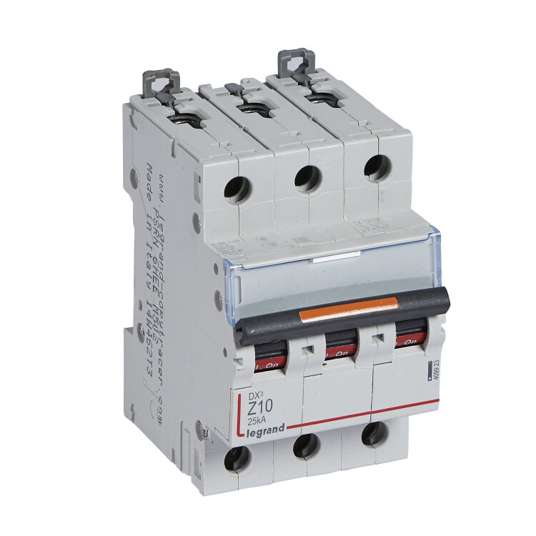 Legrand DX3 Автоматический выключатель 3P 10A (Z) 25kA (409923) превью в интернет-магазине электрики Форум Электро в Москве Legrand DX3 Автоматический выключатель 3P 10A (Z) 25kA (409923) превью в интернет-магазине электрики Форум Электро в Москве