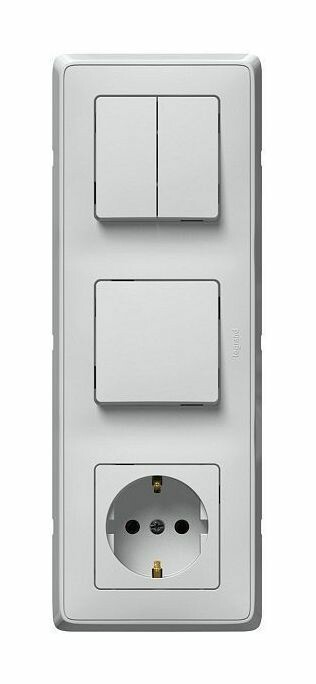 Картинка Legrand Cariva Бел Блок Выключатель 1-клав + Выключатель 2-х клав + Розетка с/з. (773644) в интернет-магазине Форум Электро в Москве