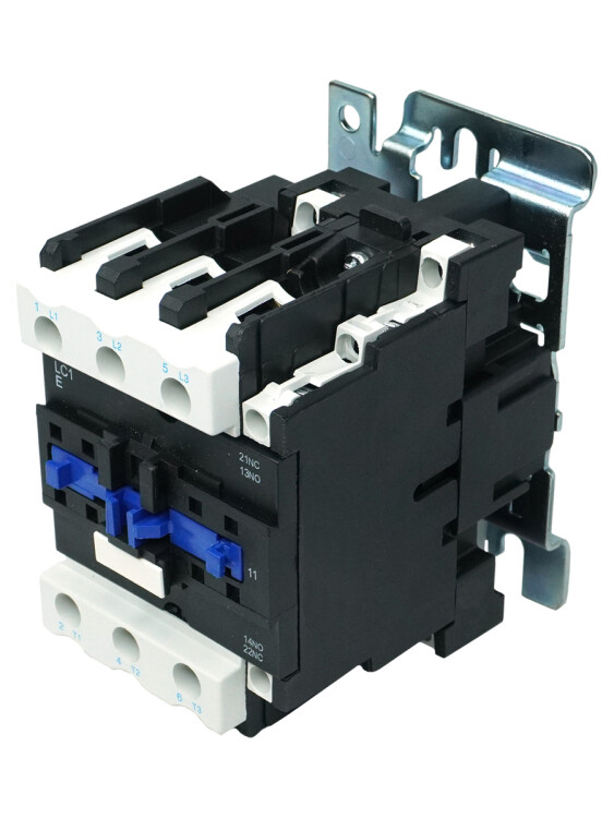 Электротехник LC1E95M5, 3P, 95А, 1НО+1НЗ, 220В/50Гц, контактор электромагнитный (ЭТ) (ET014351) превью в интернет-магазине электрики Форум Электро в Москве