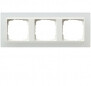 Картинка Рамка Gira EV Бел/бел 3-ая (021334) в интернет-магазине Форум Электро в Москве