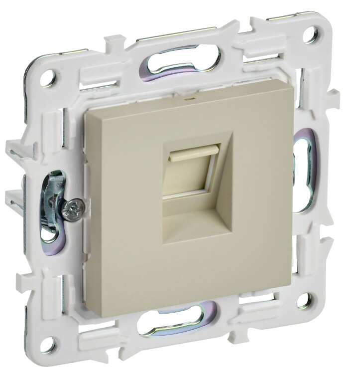 Картинка IEK SKANDY Бежевый Розетка компьютерная RJ45 кат.5E SK-K01B (SK-K10-1-K10) в интернет-магазине Форум Электро в Москве
