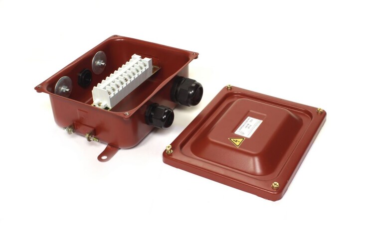 ГОФРОМАТИК (ЗЭТАРУС) Коробка с зажимами наборными КЗНС-08 У2 IP54 пластиковый ввод (zeta30315) превью в интернет-магазине электрики Форум Электро в Москве