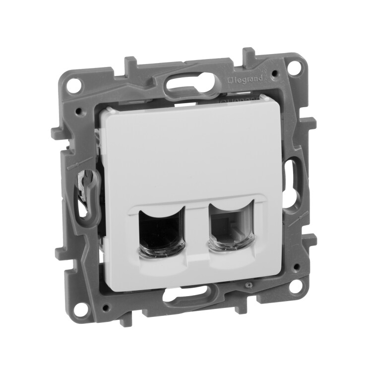 Картинка Legrand Etika Белый Розетка тел.+ комп. (RJ11+RJ45) 5 категория UTP (672252) в интернет-магазине Форум Электро в Москве