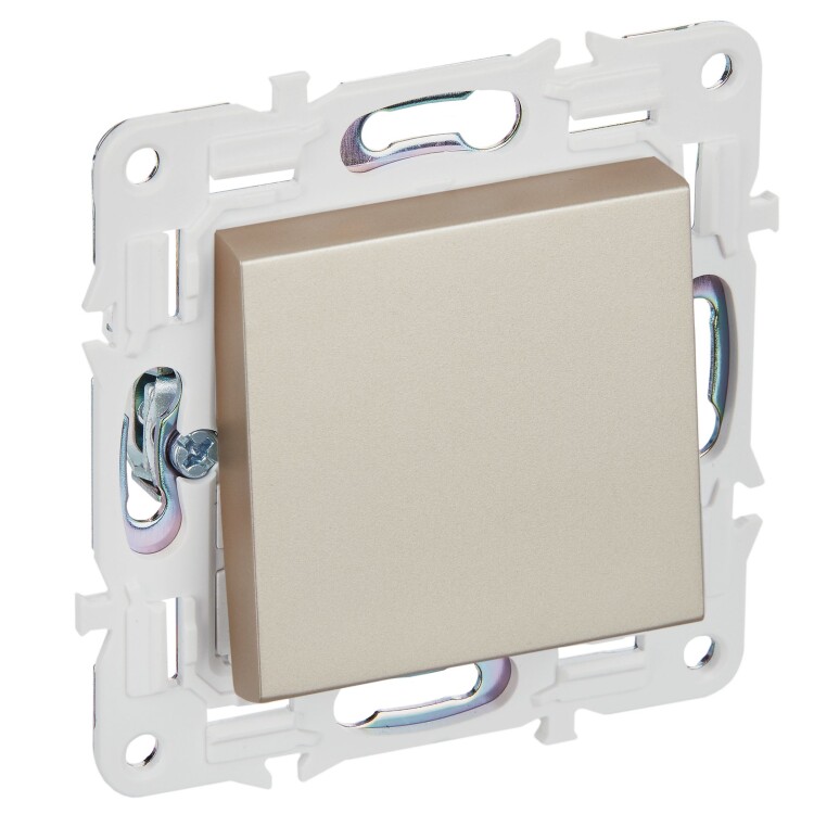 Картинка IEK SKANDY Песочный Выключатель 1-клавишный перекрестный 10А SK-V03Sa (SK-V13-0-10-K98) в интернет-магазине Форум Электро в Москве