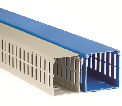 Крышка для перфорированного короба COV 25мм. (00702) превью в интернет-магазине электрики Форум Электро в Москве