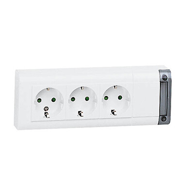 Картинка Legrand Белый Блок розеточный 3х2К+З, кабель 208мм. (050625) в интернет-магазине Форум Электро в Москве