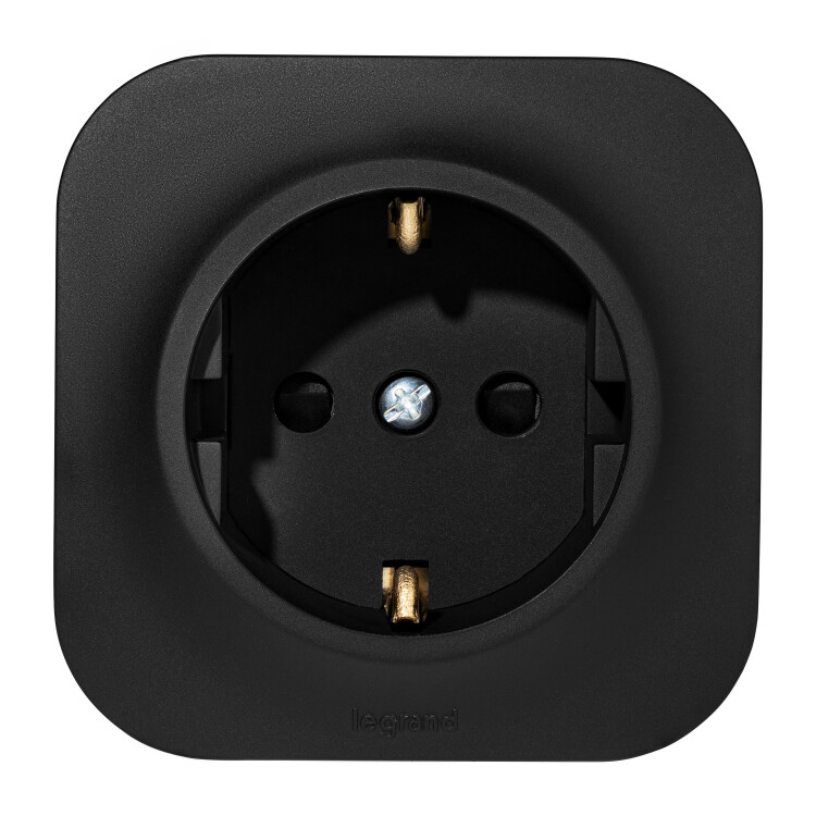 Фотография Legrand Quteo IP20 Чёрный матовый Розетка с заземлением со шторками 16А 250В винтовые зажимы накладной монтаж (782476) в интернет-магазине Форум Электро в Москве Картинка Legrand Quteo IP20 Чёрный матовый Розетка с заземлением со шторками 16А 250В винтовые зажимы накладной монтаж (782476) в интернет-магазине Форум Электро в Москве