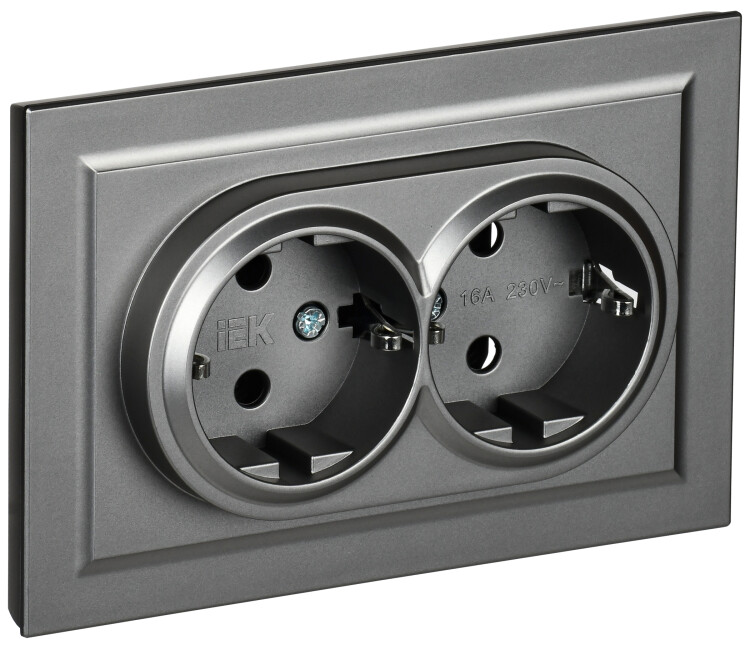 Фотография IEK BRITE Алюминий Розетка 2-м с/з с защ штор 16А в сборе РСш12-3-БрС (BR-R24-16-K46-F) в интернет-магазине Форум Электро в Москве Картинка IEK BRITE Алюминий Розетка 2-м с/з с защ штор 16А в сборе РСш12-3-БрС (BR-R24-16-K46-F) в интернет-магазине Форум Электро в Москве