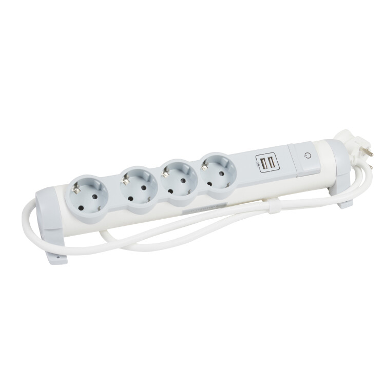 Картинка IEK COMFORT Удл. У04К 1,5м 3х1,5мм2 16А USB A+C 20Вт бел. (694615) в интернет-магазине Форум Электро в Москве