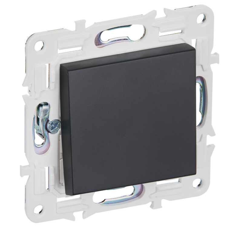 Картинка IEK SKANDY Черный Выключатель 1-клавишный перекрестный 10А SK-V03Bl (SK-V13-0-10-K02) в интернет-магазине Форум Электро в Москве